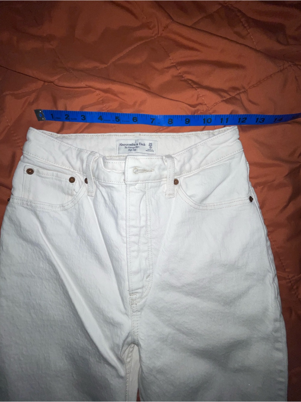 Abercrombie & Fitch White Women’s Relaxed Jeans